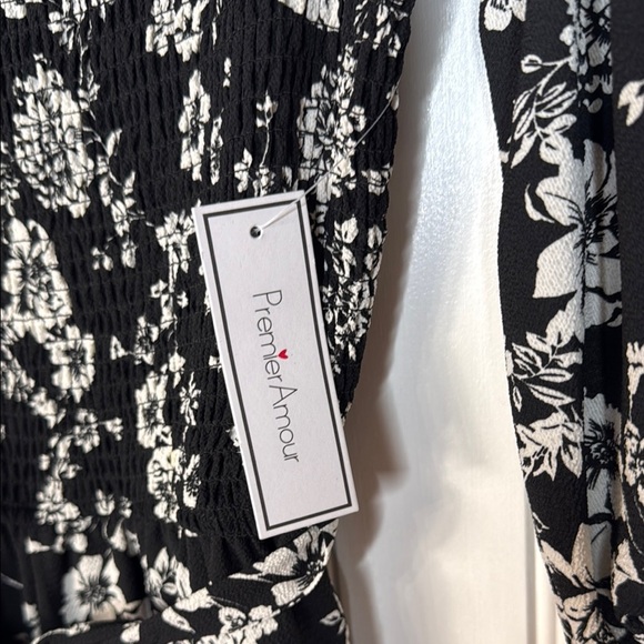 Premier Amour Women's Black And White Floral Off The Shoulder Romper Sz 6 - Picture 5 of 11